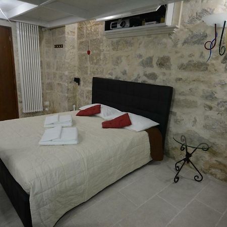 B&B Domus Gaia Lecce Esterno foto